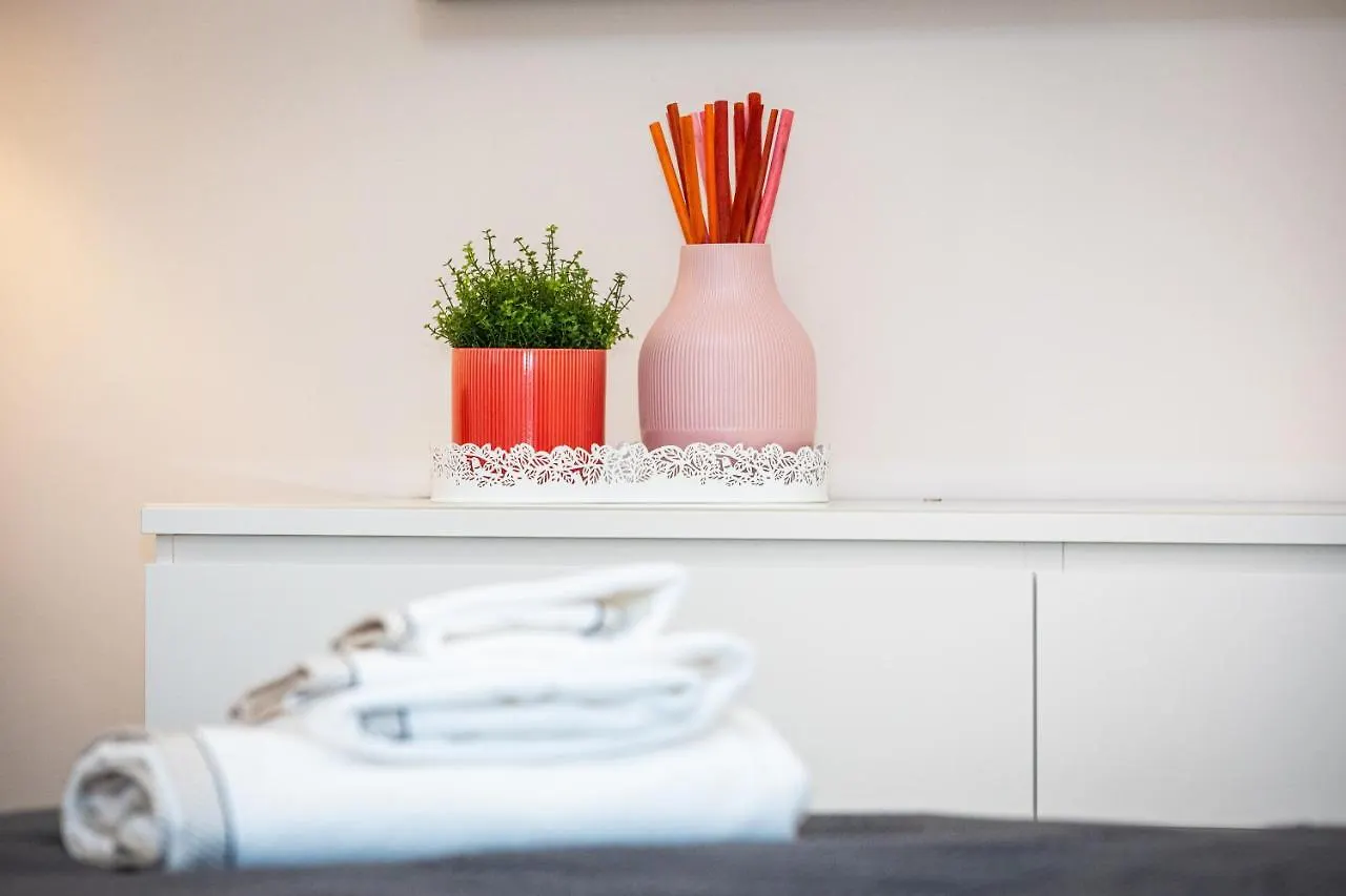 Cortiletto Montebello روما شقة