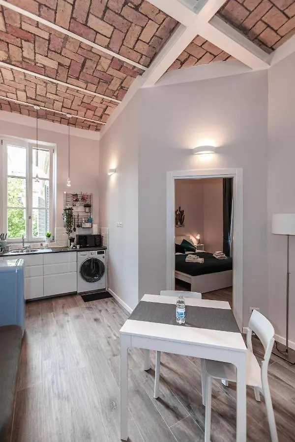 Cortiletto Montebello روما شقة